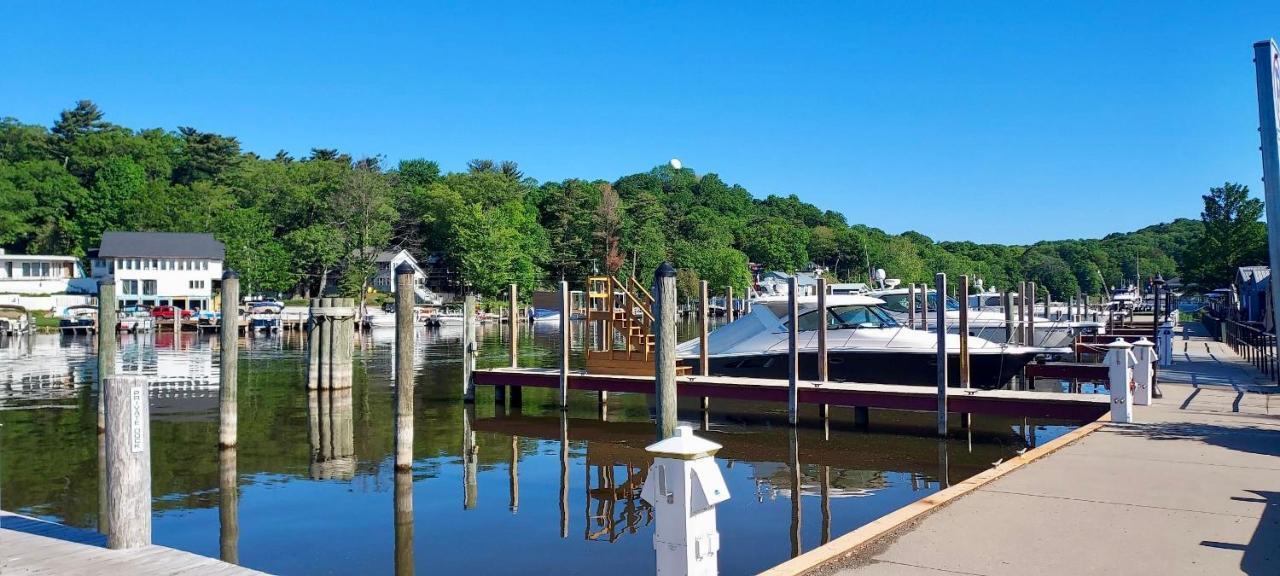 The Charming Glenn Cottage! Walk To Lake Michigan! Fennville Esterno foto